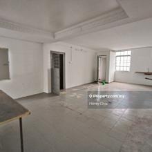 Shoplot for Rent in Desa Jaya Kepong!