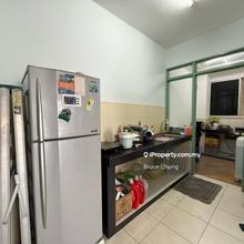 Pv13 Partially Furnished Nice Condition Aircond Table Top 2 Carpark