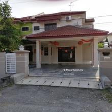 Nearby at Poi Lam School, Swimming pool and Aeon Mall Klebang