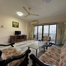 Nice Condition Freehold Condo For Sell
