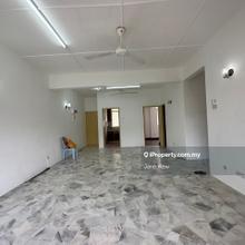 Freehold Intan Apartment Setiawangsa,near Lrt station,shops,mall
