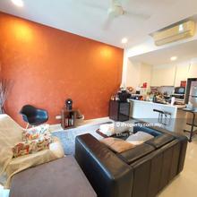 Non Bumi Lot/Mid Floor/Partly Furnished/Pool View/Well Kept/Best Deal