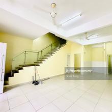 3-Storey Terraced House For Rent