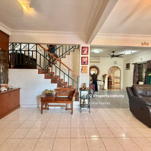 Renovated @ End Lot Double Storey Terrace Seksyen 9 Kota Damansara