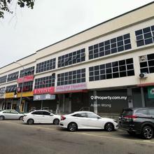 Newly Refurbish And Painting 3 Sty Shoplot Pusat Perniagaan Pekan Lama