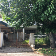 Terrace house for Sale