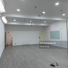 Puchong, Bandar Kinrara, First floor office for Rent
