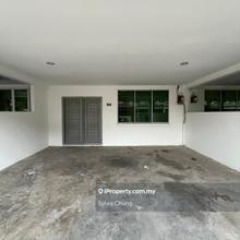 Terrace house for Sale