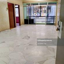 1st Floor Shop Apartment for Rental