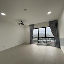 Sqwhere SOVO, 2 plus 1 rooms Partially Furnished, MRT Linked 