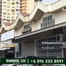 Limited endlot unit available for sale. Suitable for own-use or invest