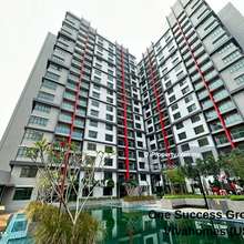 Bandar sunway D7 condo corner lot
