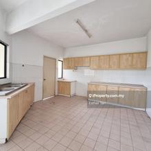 2 Storey Bandar Utama Terrace House For Rent