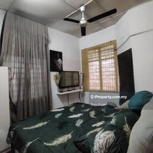1 Sty Corner Taman Seruling Emas