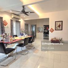 3sty Endlot with Land face North extended well maintain unit