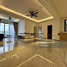 High Floor Corner Unit