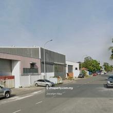 Kota Puteri 1.5 Storey Semi Detached Factory For Sale
