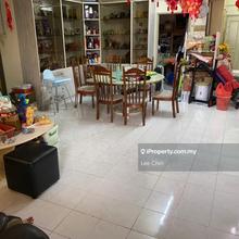 Penthouse, Garden View, 1km To Utar, Near Business Hub