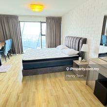 Fully Furnished Duplex Soho 