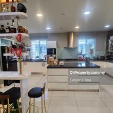 2 or 3 storey semi d. Few units available for sale.