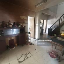 Prime Area Corner Unit Single Storey Terrace  Freehold 100% Loan