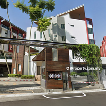 Terrace house for Sale