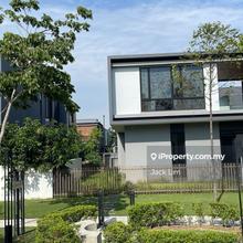 Grandezza Zero-Lot Bungalow @Eco Sanctuary for sale!!