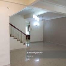 2 storey lande house at Taman Puchong Utama for sales