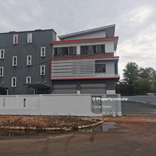 Freehold 3sty Semi D Factory Platinum integrated Rawang for sell rent