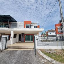 Terrace house for Sale
