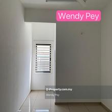 Ground floor Taman halaman ria 