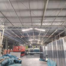 Warehouse in Batu Maung ideal for storage easy loading by big lorry 