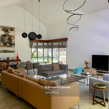 Single story bungalow 