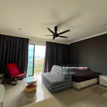 Trefoil Setia Alam ( furnished studio parking )