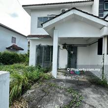 Pinggiran Putra Semi-D house for Sale