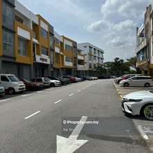 Taman Molek Hub Shoplot Ground Floor For Rent 