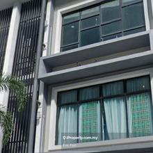 Puchong G Floor Shop For Rent