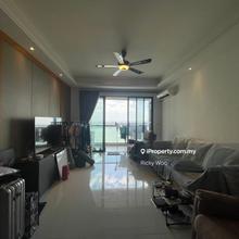 R&F Luxury 4 bedrooms Large unblocked Seaview resale unit!