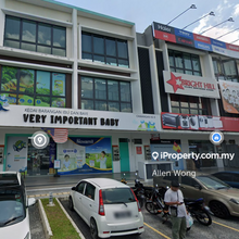 Bangi Bandar Seri Putra 3 Storey Shop Lot Freehold ROI 5%