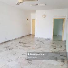 Bigger unit cheapest unit Lagoon Perdana Apartment