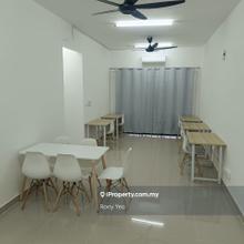 Boulevard 2 Fully Furnished 3r/2b 950sf Nice Condition & View For Rent
