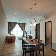 Fully furnished, high floor unit