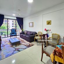 Fully furnished, beautiful unit & very good location. Welcome view!