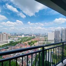 High Floor Unit For Sale at Aradia@Lakecity