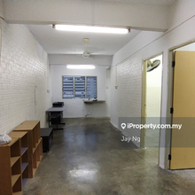 Taman Remia (First Floor Flat For Sale) Machang Bubok