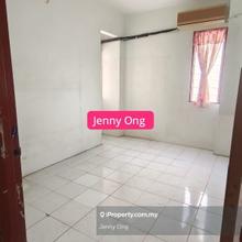 Corner Unit Greenlane Height Block C, Jelutong Penang For Sale