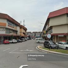 Taman sri serdang ground floor shop