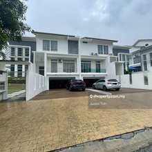 Fully furnished freehold corner lot 