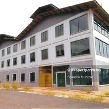 Factory & 2 Land at gebeng pahang for Sale