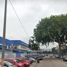 Medium industry of bungalow factory at kawasan perindustrian tebrau2
